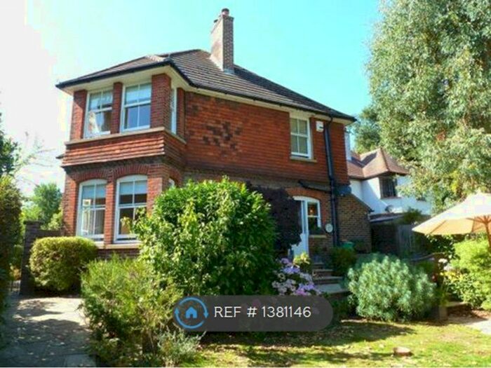 5 Bedroom Detached House To Rent In Church Road, Redhill, RH1