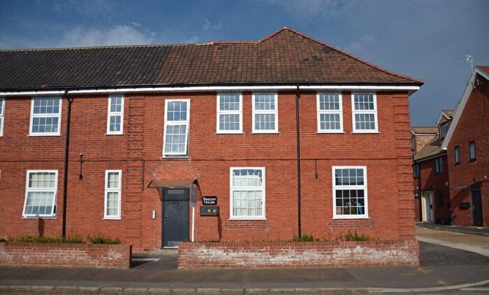 1 Bedroom Apartment To Rent In High Road West, Felixstowe, IP11