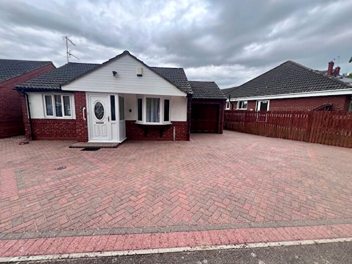 2 Bedroom Bungalow To Rent In Walden Gardens, Boston, PE21