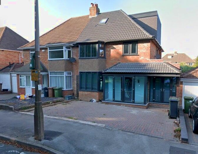 5 Bedroom Property To Rent In Chestnut Drive, Castle Bromwich, Birmingham, B36