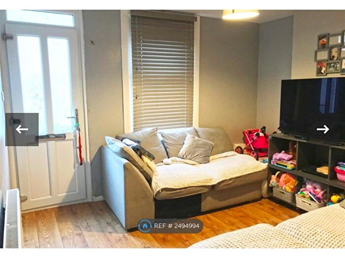 2 Bedroom Terraced House To Rent In Randolph Road, Gillingham, ME7