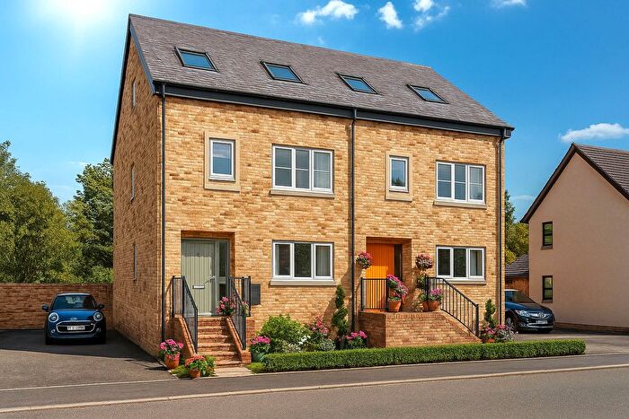 3 Bedroom Semi-Detached House For Sale In Colyton, East Devon, EX24