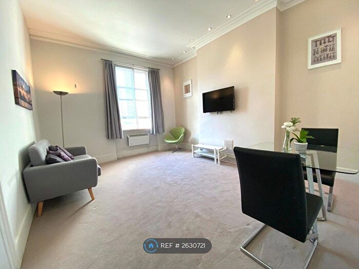 2 Bedroom Flat To Rent In Stanhope Mews West, London, SW7