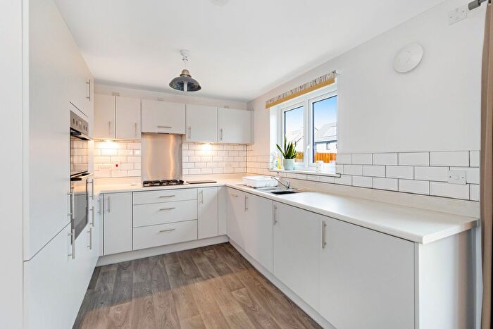 4 Bedroom Detached House For Sale In Brodie Place, East Calder, Livingston, EH53