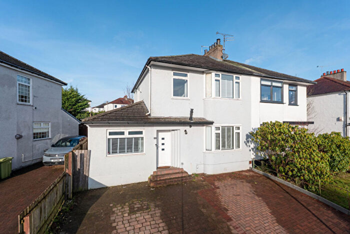 5 Bedroom Semi Detached House For Sale In Robslee Road, Thornliebank, G46