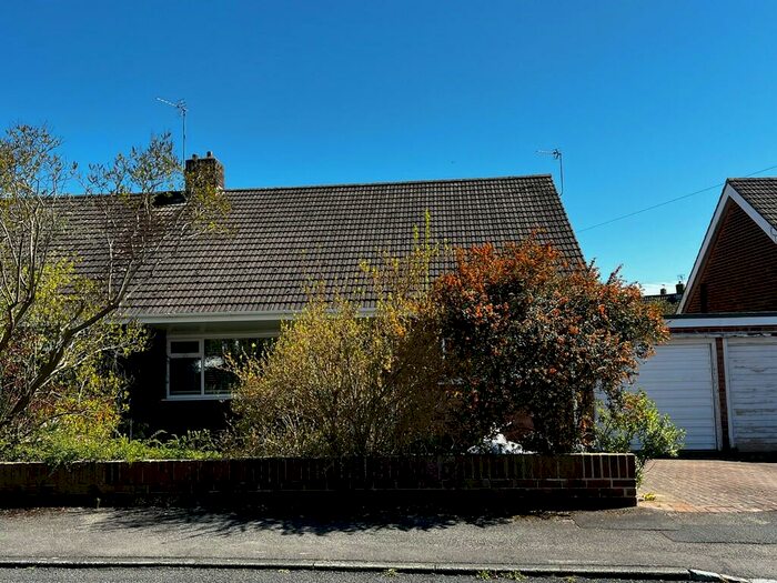 2 Bedroom Semi-Detached Bungalow To Rent In Westcott Drive, Durham City, DH1