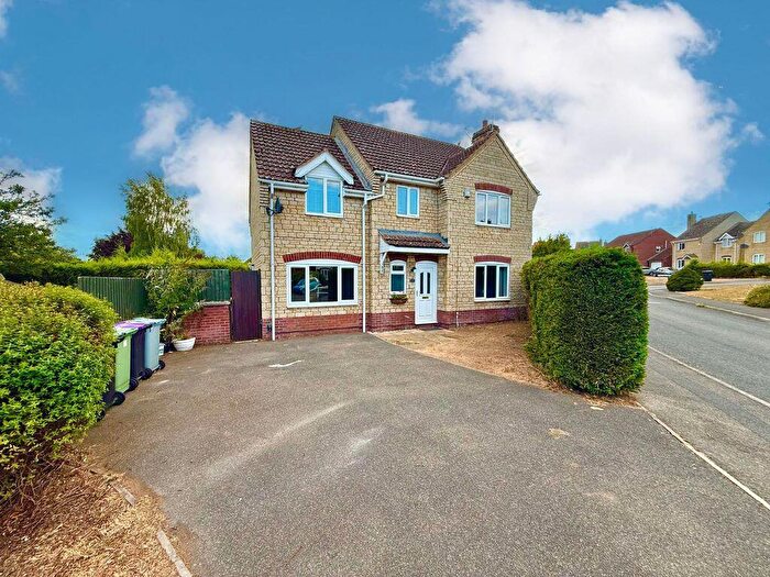 4 Bedroom Detached House For Sale In Large And Stunning Family Home, NG33