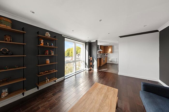 1 Bedroom Apartment For Sale In Tottenham Green East London, N15