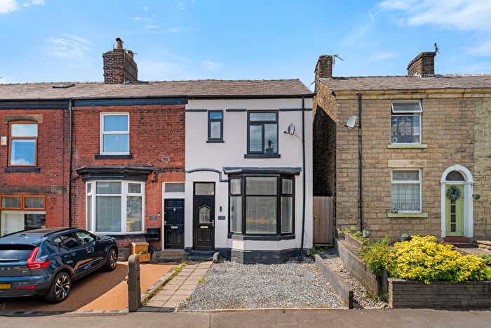 3 Bedroom Terraced House To Rent In Turton Road, Bolton, Greater Manchester, BL2