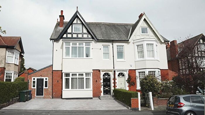 6 Bedroom Property For Sale In Moorside North, Newcastle Upon Tyne, NE4