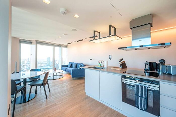 2 Bedroom Flat To Rent In Manhattan Loft Gardens, Stratford, London, E20