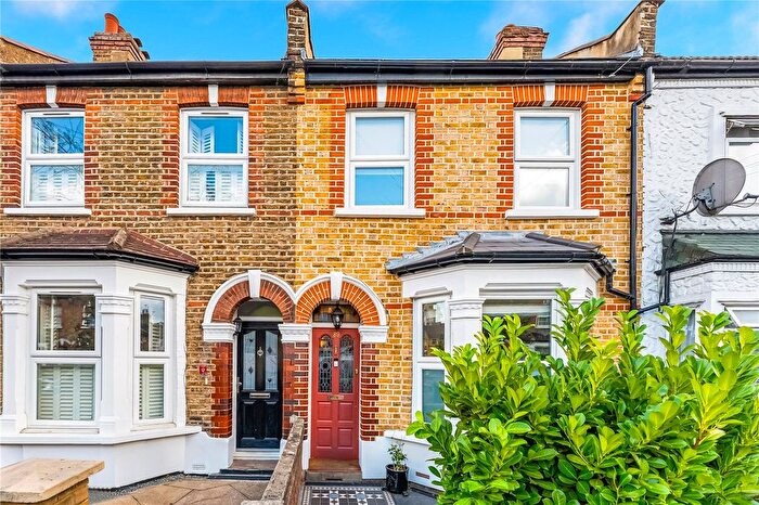 3 Bedroom Terraced House For Sale In Gosport Road, Walthamstow, London, E17