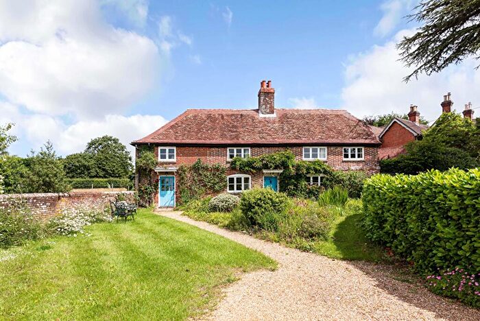3 Bedroom Detached House For Sale In Bishop's Waltham - Coming Soon, SO32