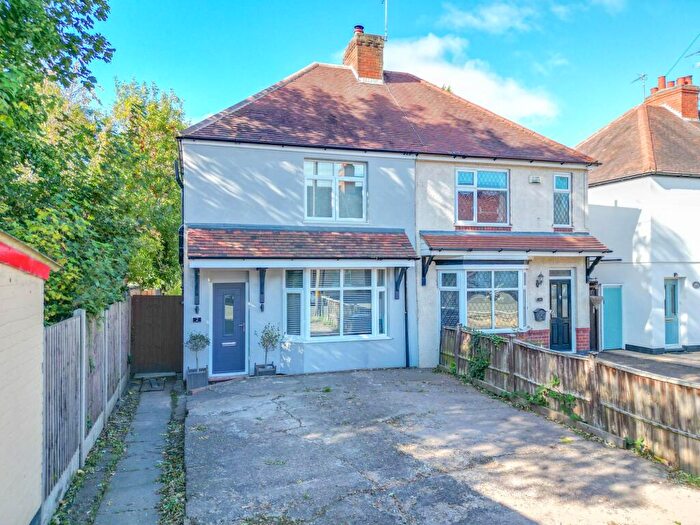 3 Bedroom Semi-Detached House For Sale In Gadsby Street, Nuneaton, CV11