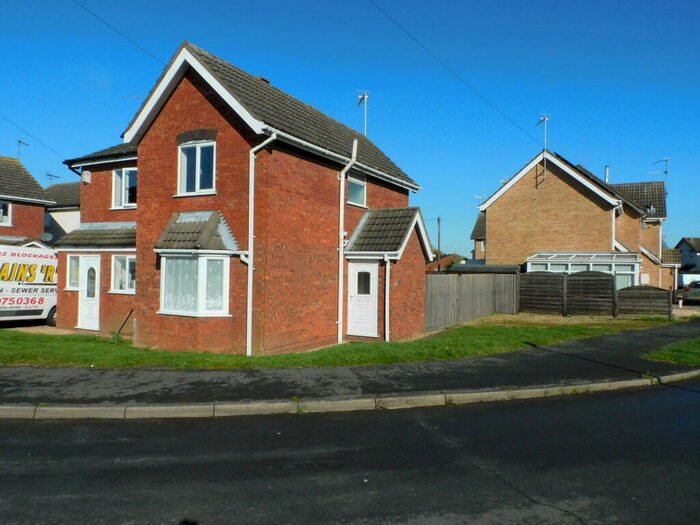 2 Bedroom Semi-Detached House To Rent In Farrow Avenue, Holbeach, PE12