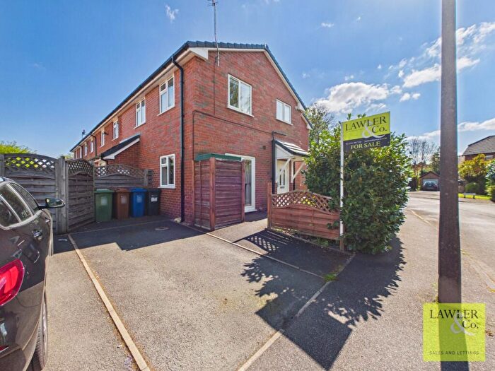 2 Bedroom Flat For Sale In Canada Street, Heaviley, Stockport, Cheshire, SK2