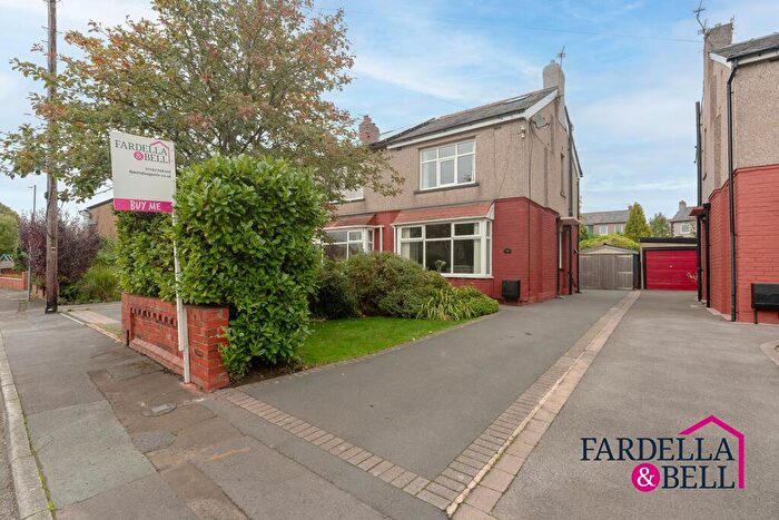 3 Bedroom Semi-Detached House For Sale In Matlock Grove, Burnley, BB10