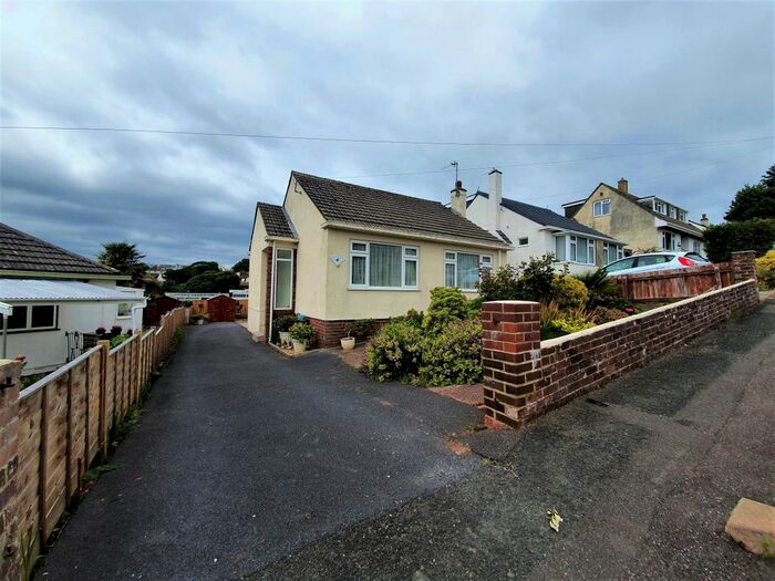 2 Bedroom Bungalow To Rent In Brookdale Park, Brixham, TQ5