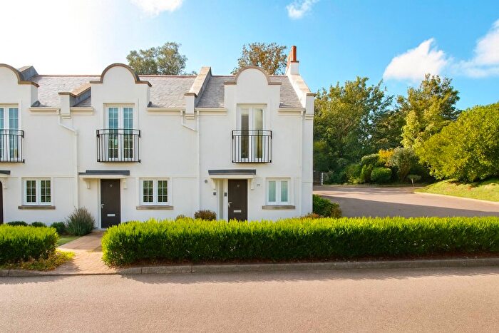 2 Bedroom End Terrace House For Sale In Victoria Row, Royal Esplanade, Ramsgate, CT11