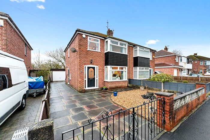 3 Bedroom Semi Detached House For Sale In Blenheim Road, Ashton-In-Makerfield, WN4