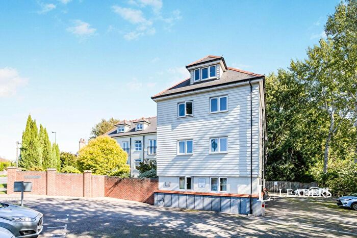 1 Bedroom Flat To Rent In Stonebridge Place, Horsham, RH12