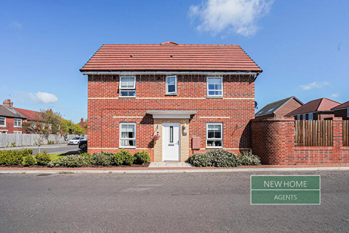 3 Bedroom Semi-Detached House For Sale In Adair Way Hebburn, NE31