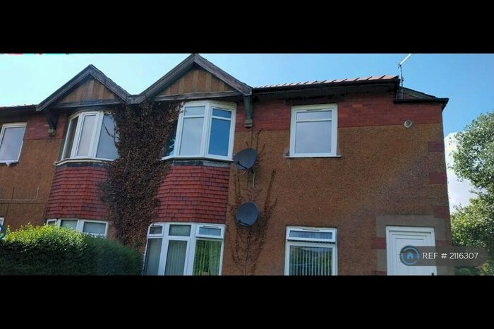 3 Bedroom Flat To Rent In Gladsmuir Road, Glasgow, G52