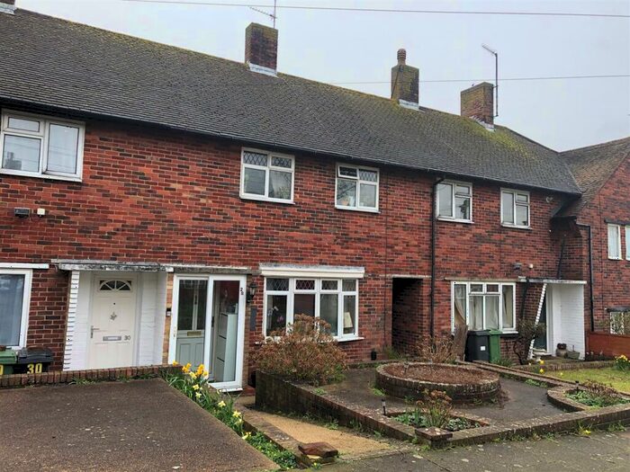 2 Bedroom Terraced House To Rent In Henfield Road, Eastbourne, BN22