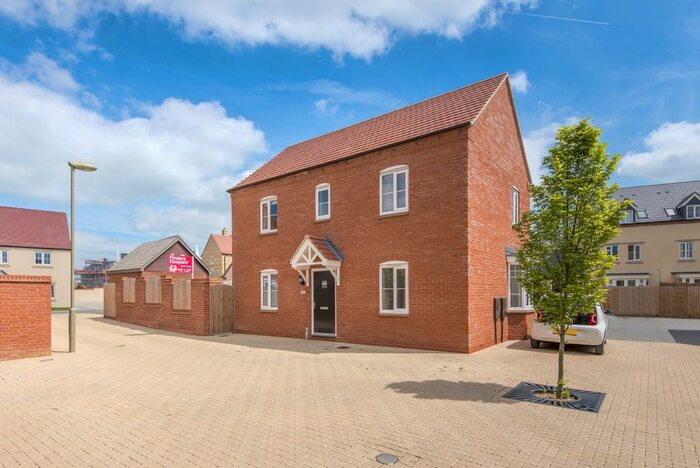 3 Bedroom Detached House To Rent In Ripon Close, Bicester, OX26