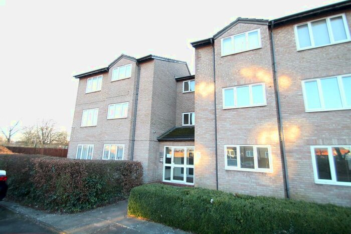 1 Bedroom Flat To Rent In Amber Court, Colbourne Street, Swindon, SN1