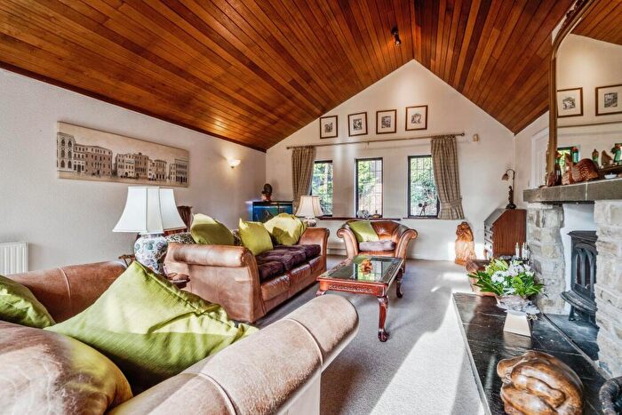 4 Bedroom Detached House For Sale In Bank Side, Westhoughton, Bolton, Greater Manchester, BL5