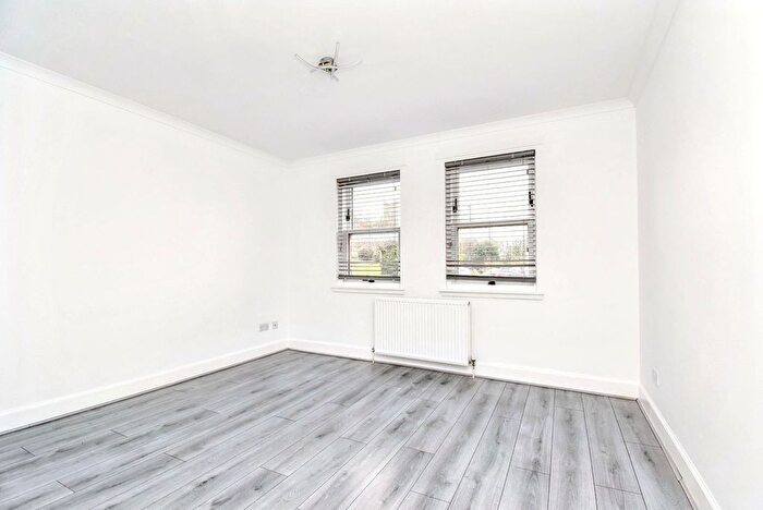 1 Bedroom Flat For Sale In Backbrae Street, Kilsyth, G65