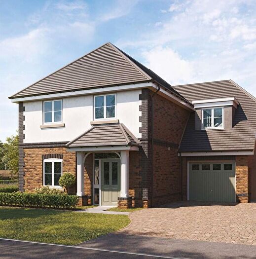 4 Bedroom Detached House For Sale In Waltham Road, Maidenhead, SL6