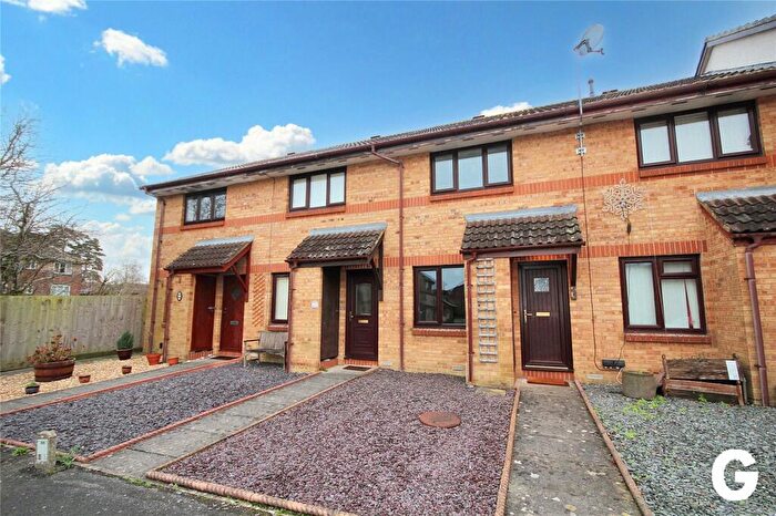 2 Bedroom Terraced House To Rent In Waterloo Way, Ringwood, Hampshire, BH24