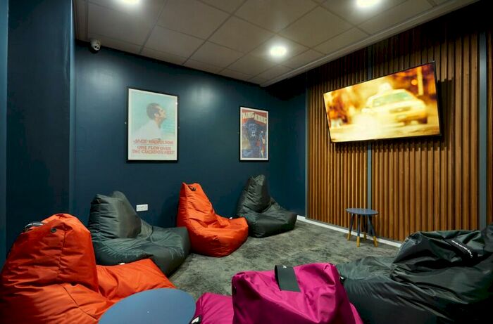 2 Bedroom Apartment To Rent In Velocity Village, Sheffield, S1