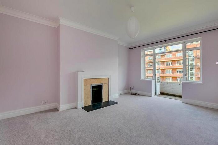 3 Bedroom Flat To Rent In Barons Keep, Gliddon Road, London, W14