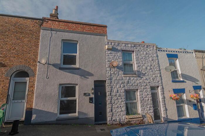2 Bedroom Terraced House For Sale In Alexandra Road, Ramsgate, CT11