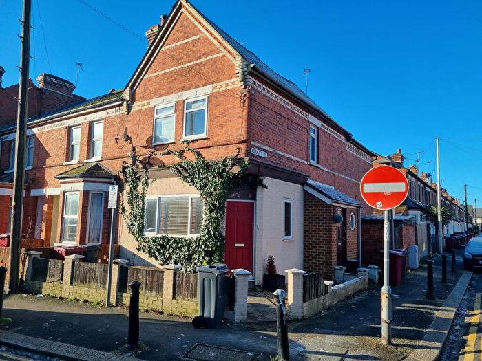 1 Bedroom Flat To Rent In Salisbury Road, Reading, RG30