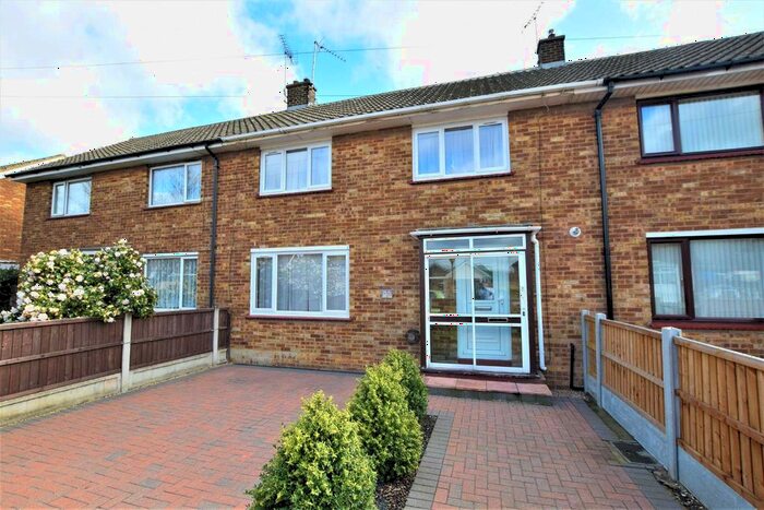 3 Bedroom Terraced House To Rent In Newton Road, Tilbury, RM18