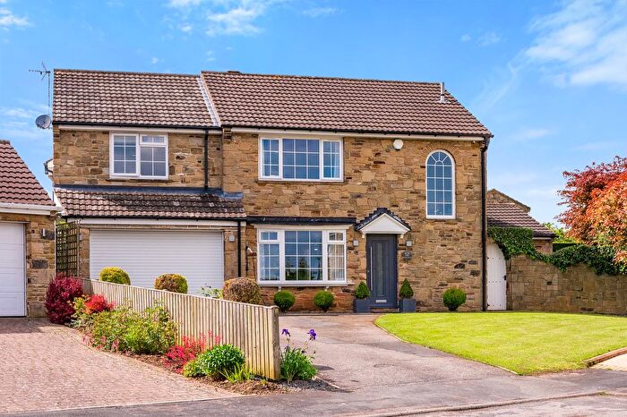 4 Bedroom Detached House For Sale In Ambleside Walk, Wetherby, West Yorkshire, LS22