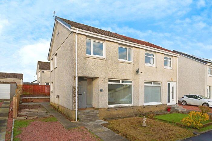 3 Bedroom Semi-Detached House For Sale In Fraser Drive, Blackwood, Lanark, South Lanarkshire, ML11