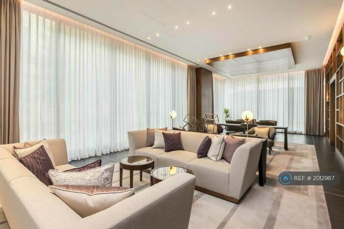 2 Bedroom Flat To Rent In Sugar Quay, London, EC3R