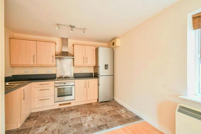 2 Bedroom Apartment To Rent In Mazurek Way, Swindon, SN25