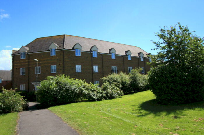 2 Bedroom Apartment To Rent In Sir Henry Jake Close, Banbury, Oxon, OX16