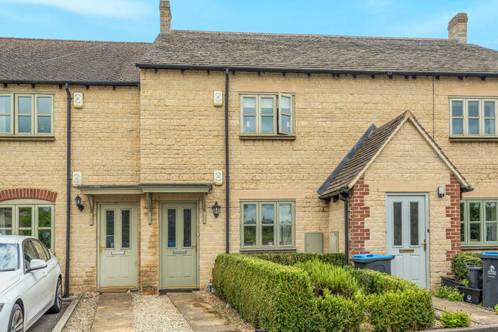 1 Bedroom Flat To Rent In Witney Road, Long Hanborough, OX29