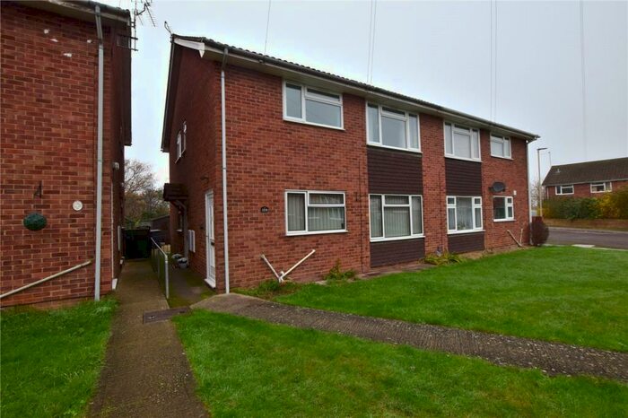 2 Bedroom Maisonette To Rent In Crypt Court, Tuffley, Gloucester, GL4