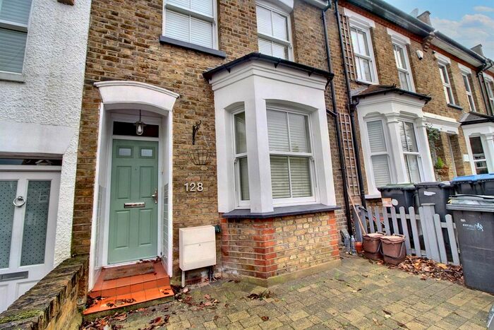 2 Bedroom Terraced House To Rent In Gordon Hill, Enfield, EN2