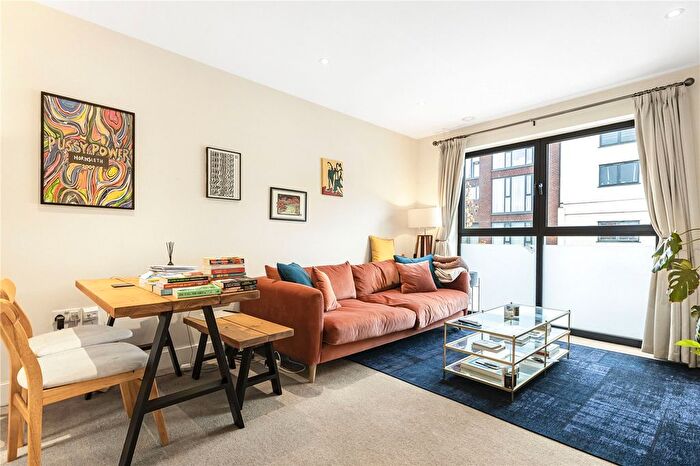 1 Bedroom Flat To Rent In Vyner Street, London, E2