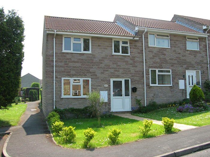 3 Bedroom House To Rent In Templecombe, BA8