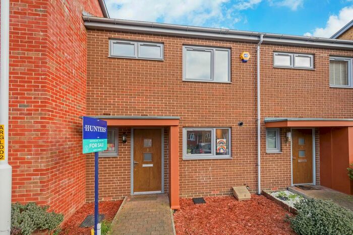 2 Bedroom Terraced House To Rent In Rainbow Gardens, Dartford, Kent, DA1